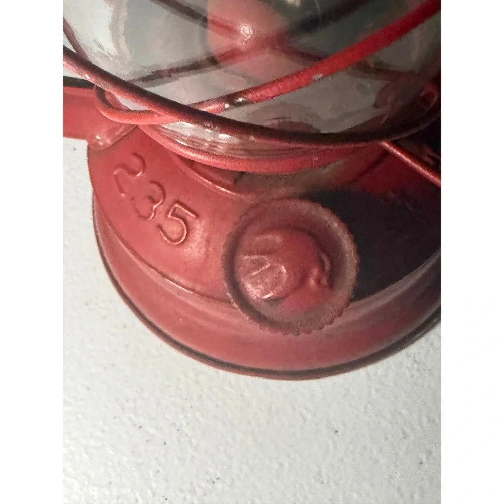 Vintage Swallow Brand No 235 Red Kerosene Lantern Hurricane Oil Lamp China